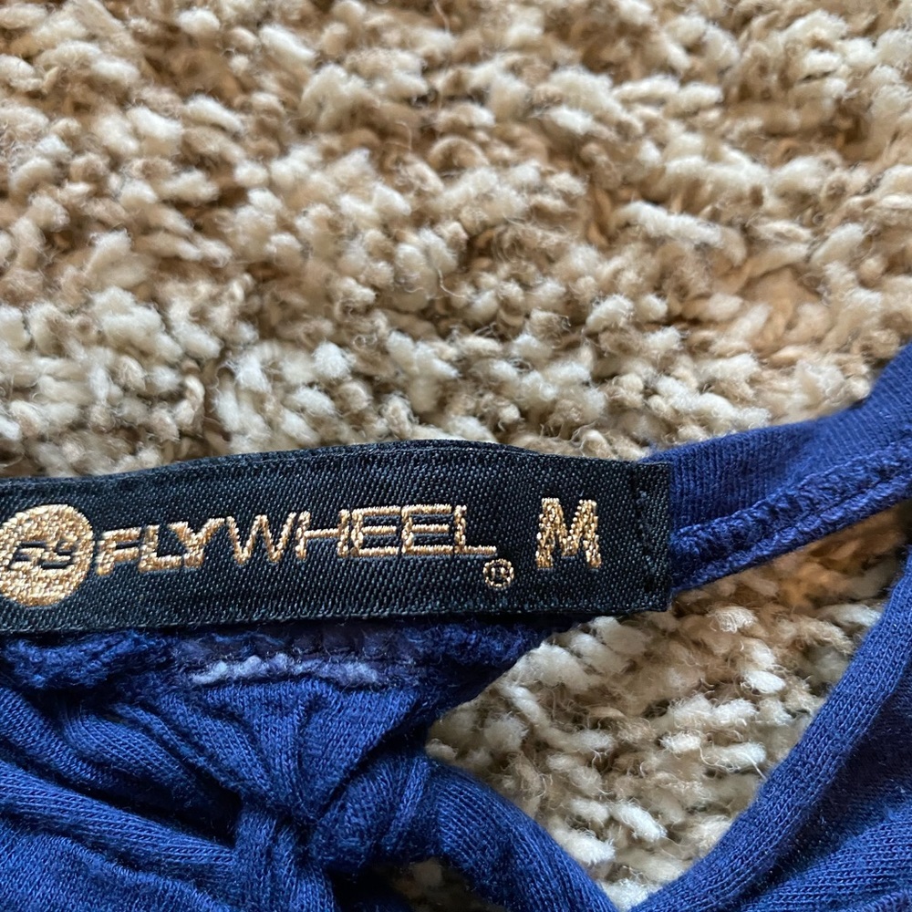 Flywheel Backless Tank - Picture 2 of 5